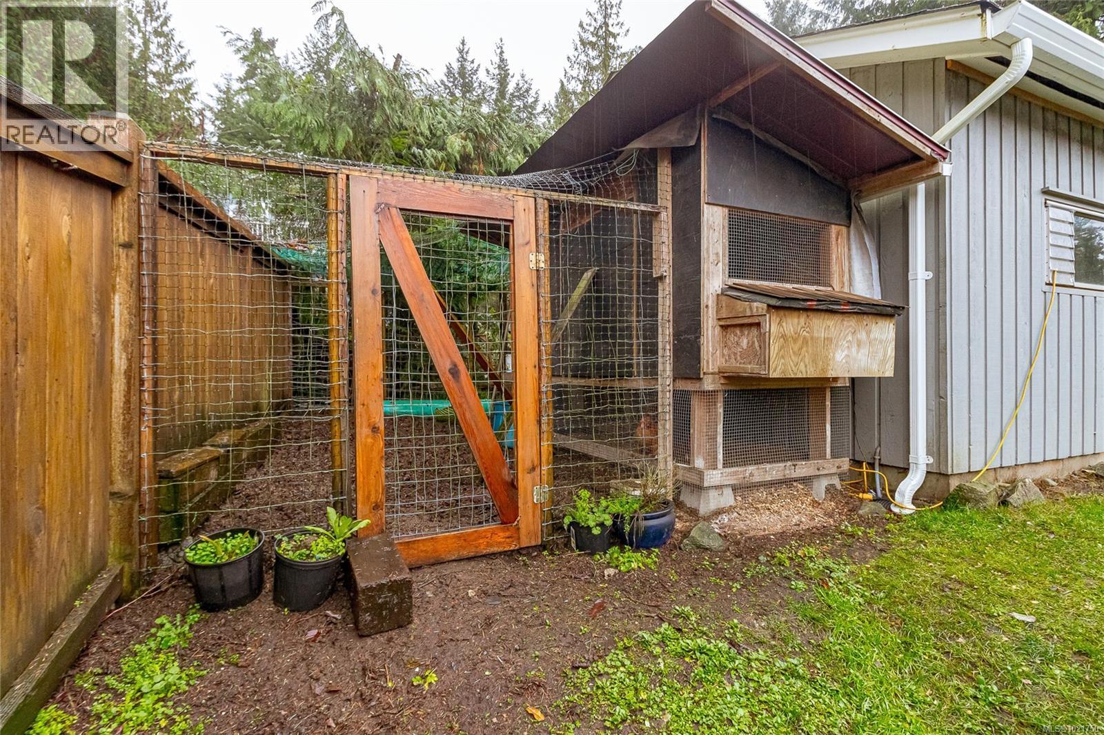 1850 Delanice Way, Nanoose Bay, BC - Outdoor With Exterior