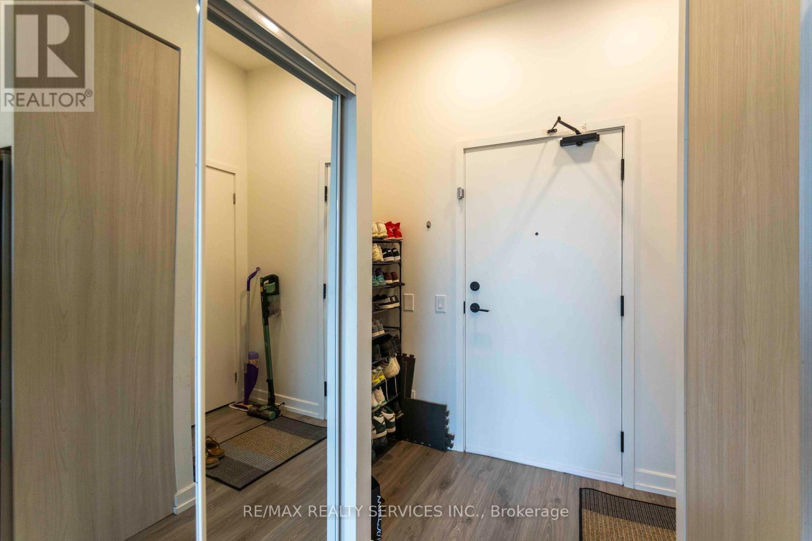 403 - 20 Tubman Avenue, Toronto, ON - Indoor Photo Showing Other Room