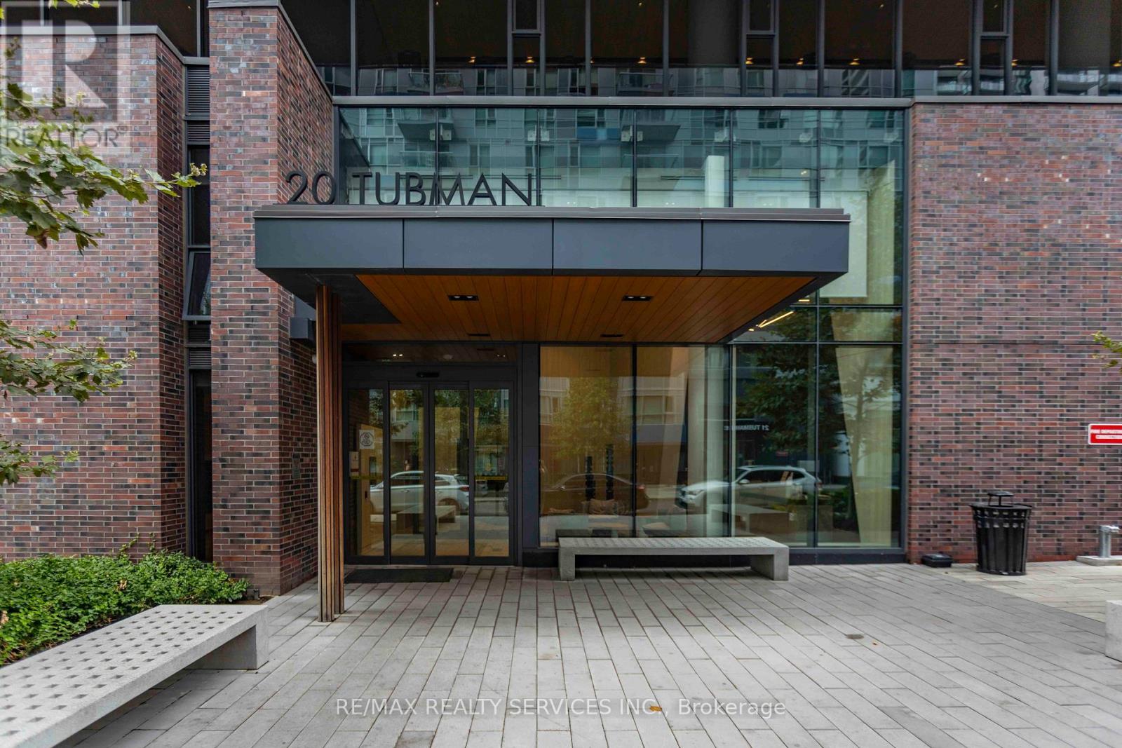 403 - 20 Tubman Avenue, Toronto, ON - Outdoor