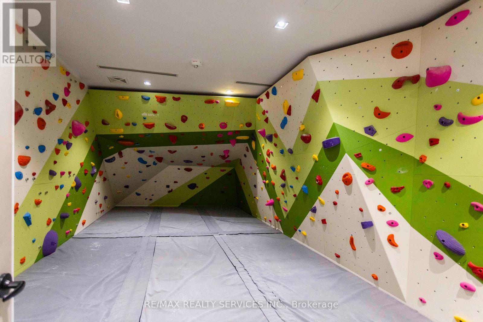 403 - 20 Tubman Avenue, Toronto, ON - Indoor Photo Showing Bedroom