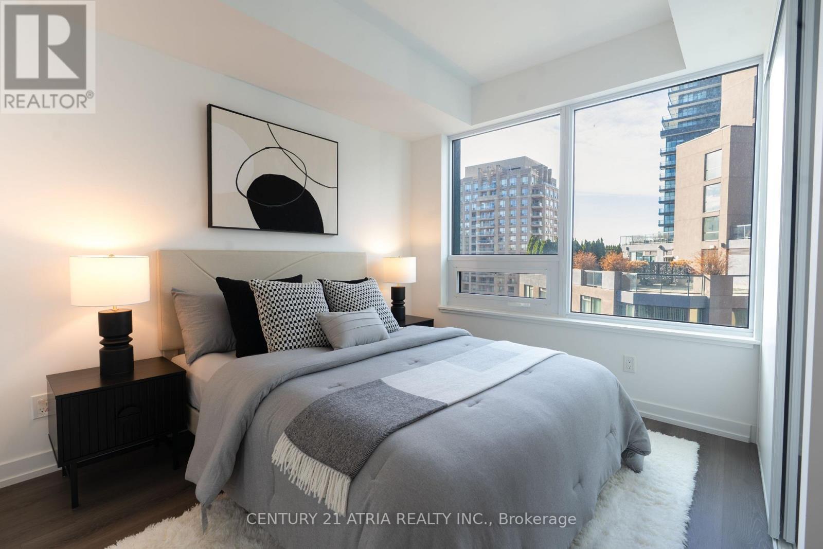 2501 - 8 Wellesley Street W, Toronto, ON - Indoor Photo Showing Bedroom