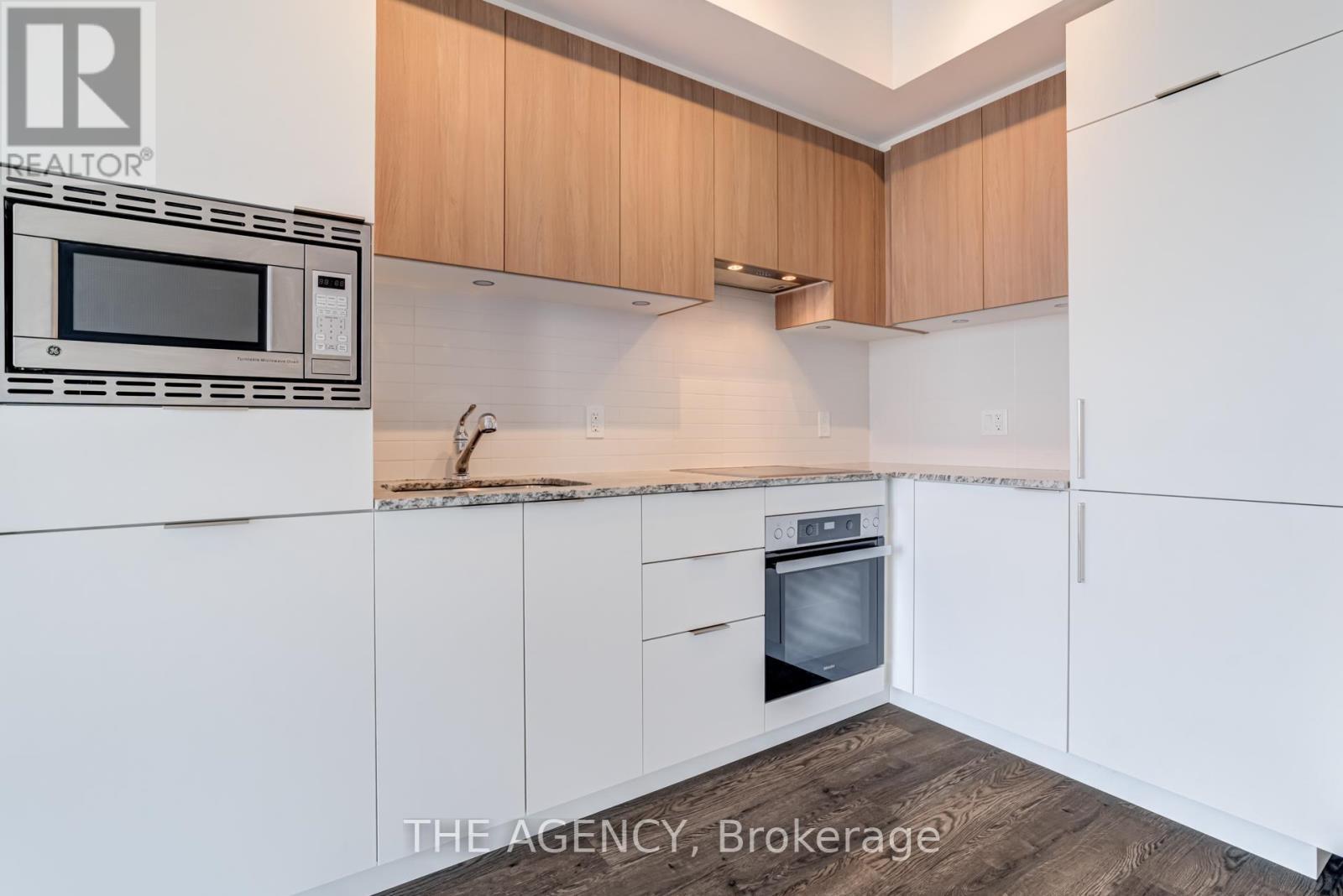 2603 - 50 O'Neil Road, Toronto, ON - Indoor Photo Showing Kitchen
