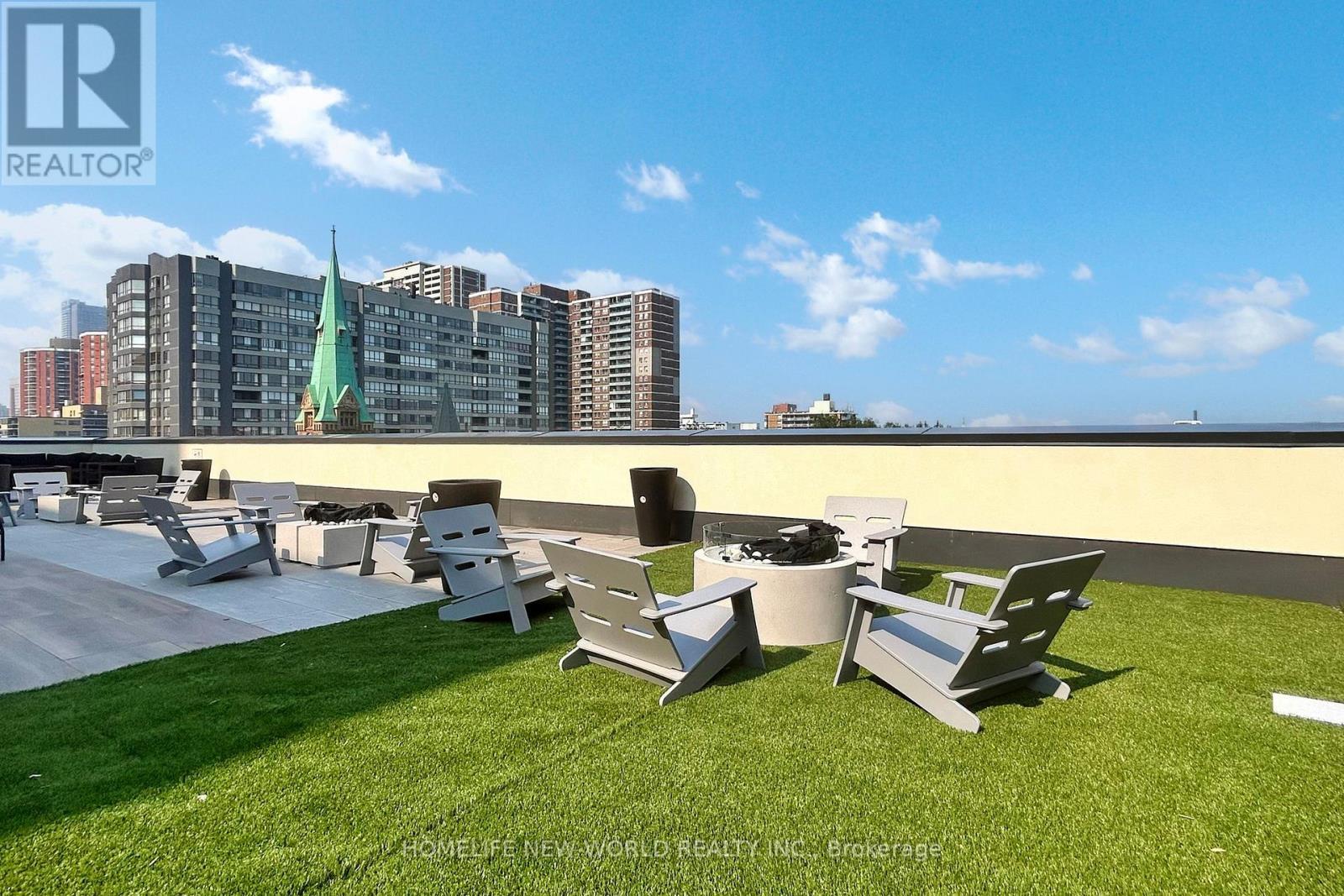 1004 - 308 Jarvis Street, Toronto, ON - Outdoor With View