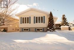 61 Muriel DR Sault Ste. Marie, ON P6A 6X4