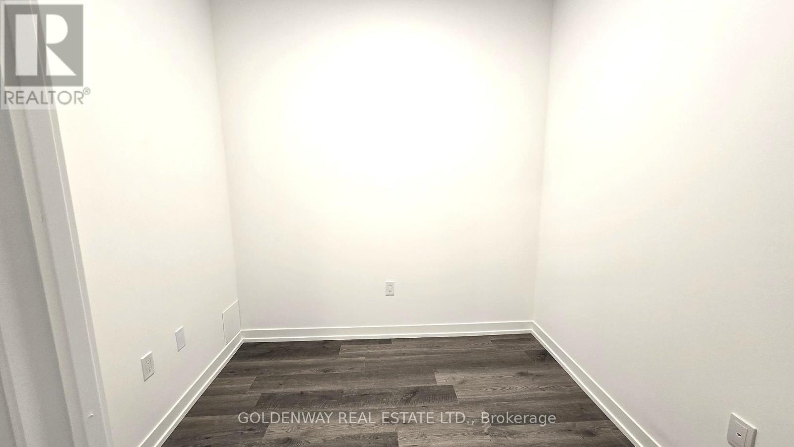 4515 - 8 Interchange Way, Vaughan, ON - Indoor Photo Showing Other Room