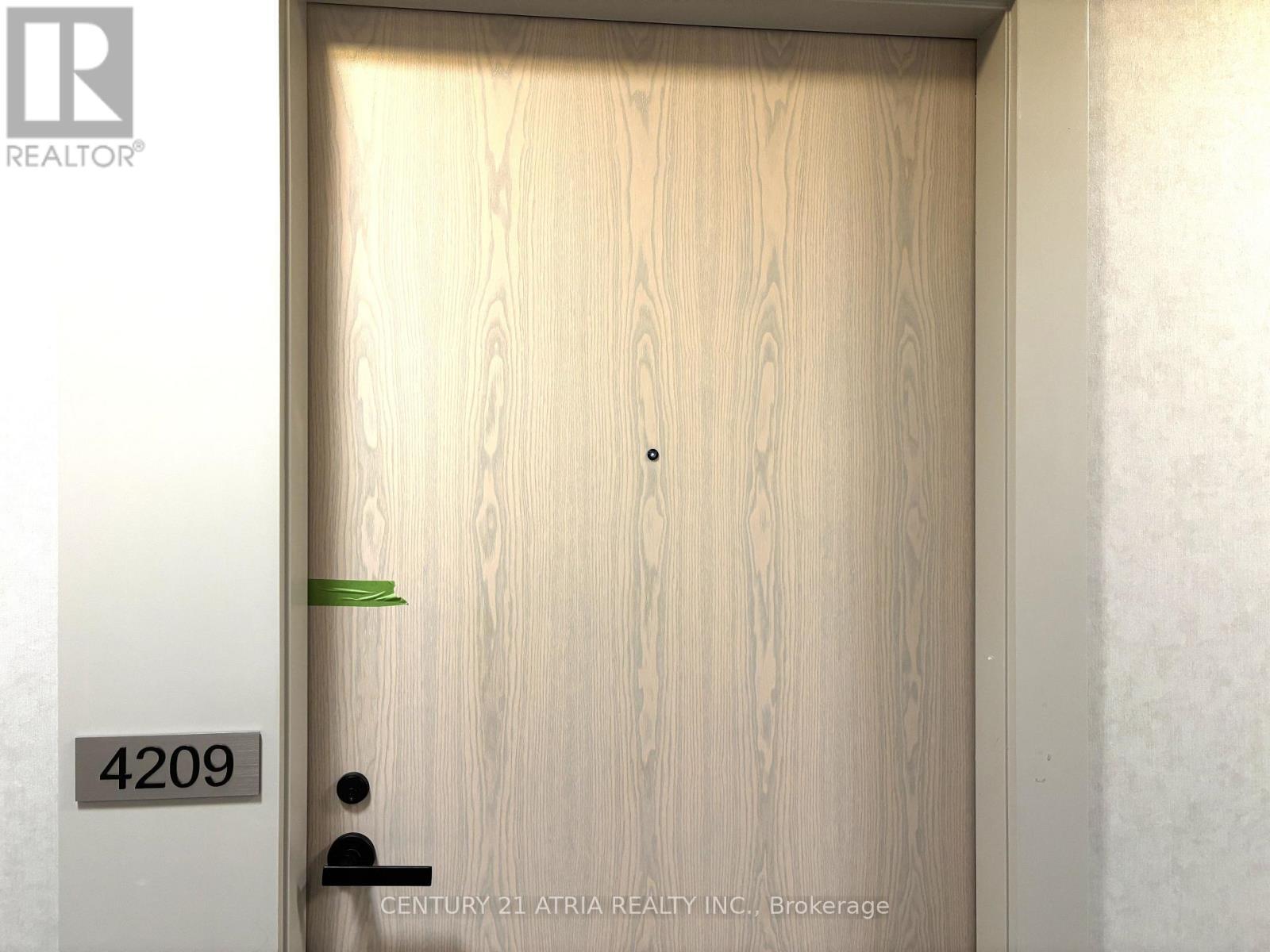 4209 - 28 Interchange Way, Vaughan, ON - Indoor Photo Showing Other Room