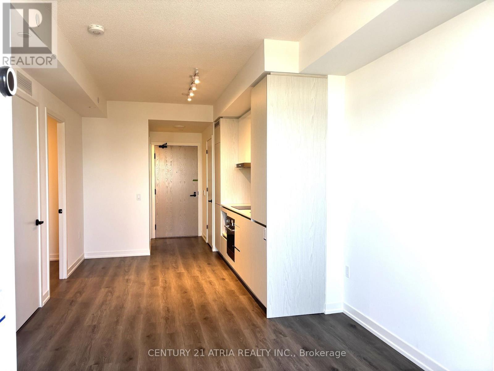 4209 - 28 Interchange Way, Vaughan, ON - Indoor Photo Showing Other Room
