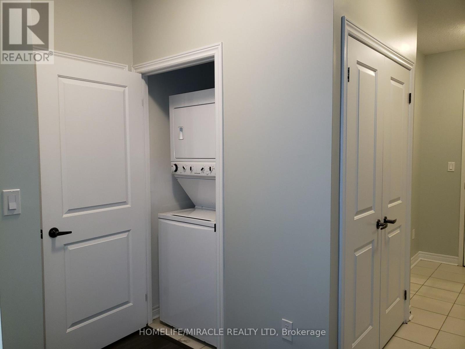 103 - 7400 Markham Road, Markham, ON - Indoor