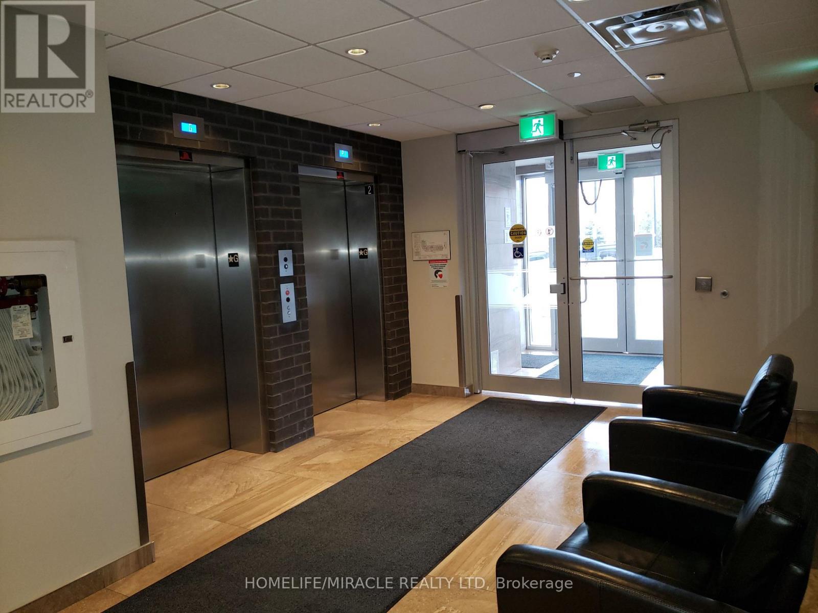 103 - 7400 Markham Road, Markham, ON - Indoor Photo Showing Other Room