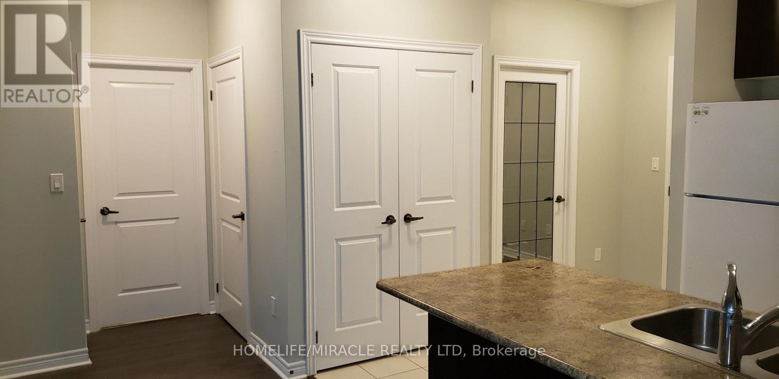 103 - 7400 Markham Road, Markham, ON - Indoor Photo Showing Other Room