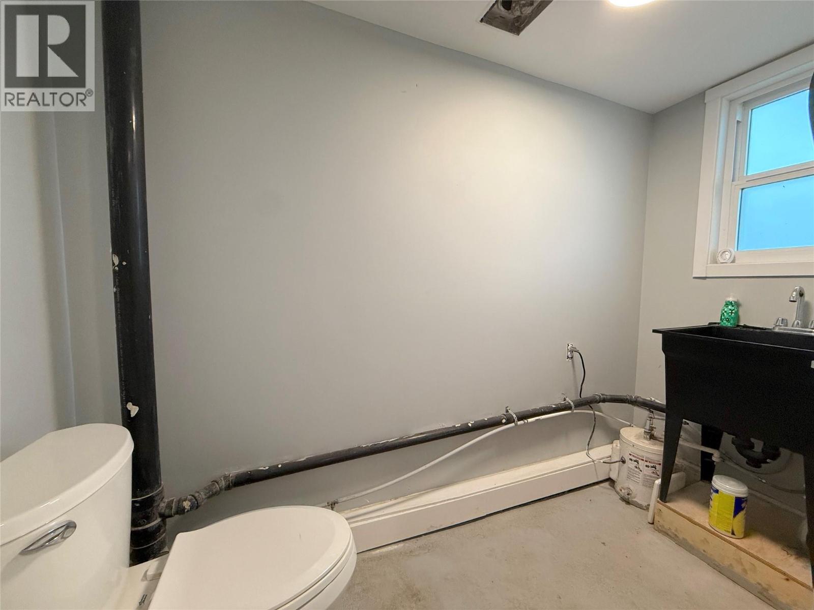 750 Sarcee Street E, Kamloops, BC