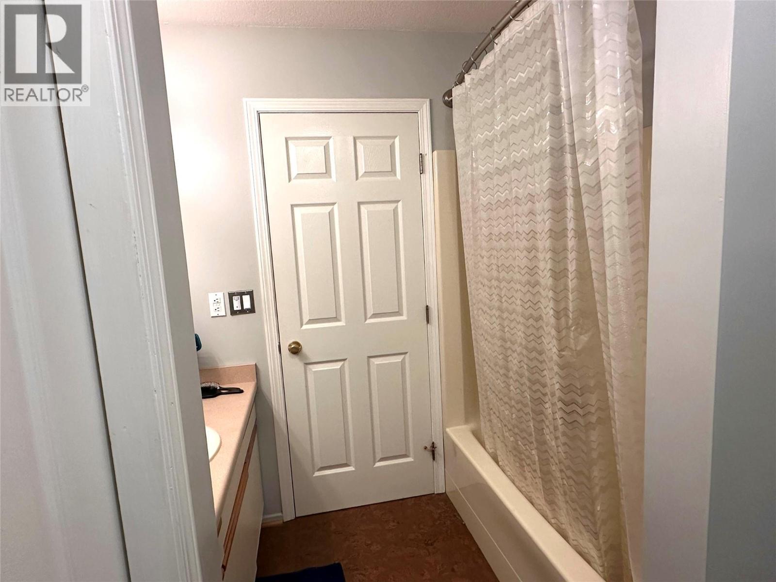 573 10Th Avenue Unit# 2, Castlegar, BC - Indoor