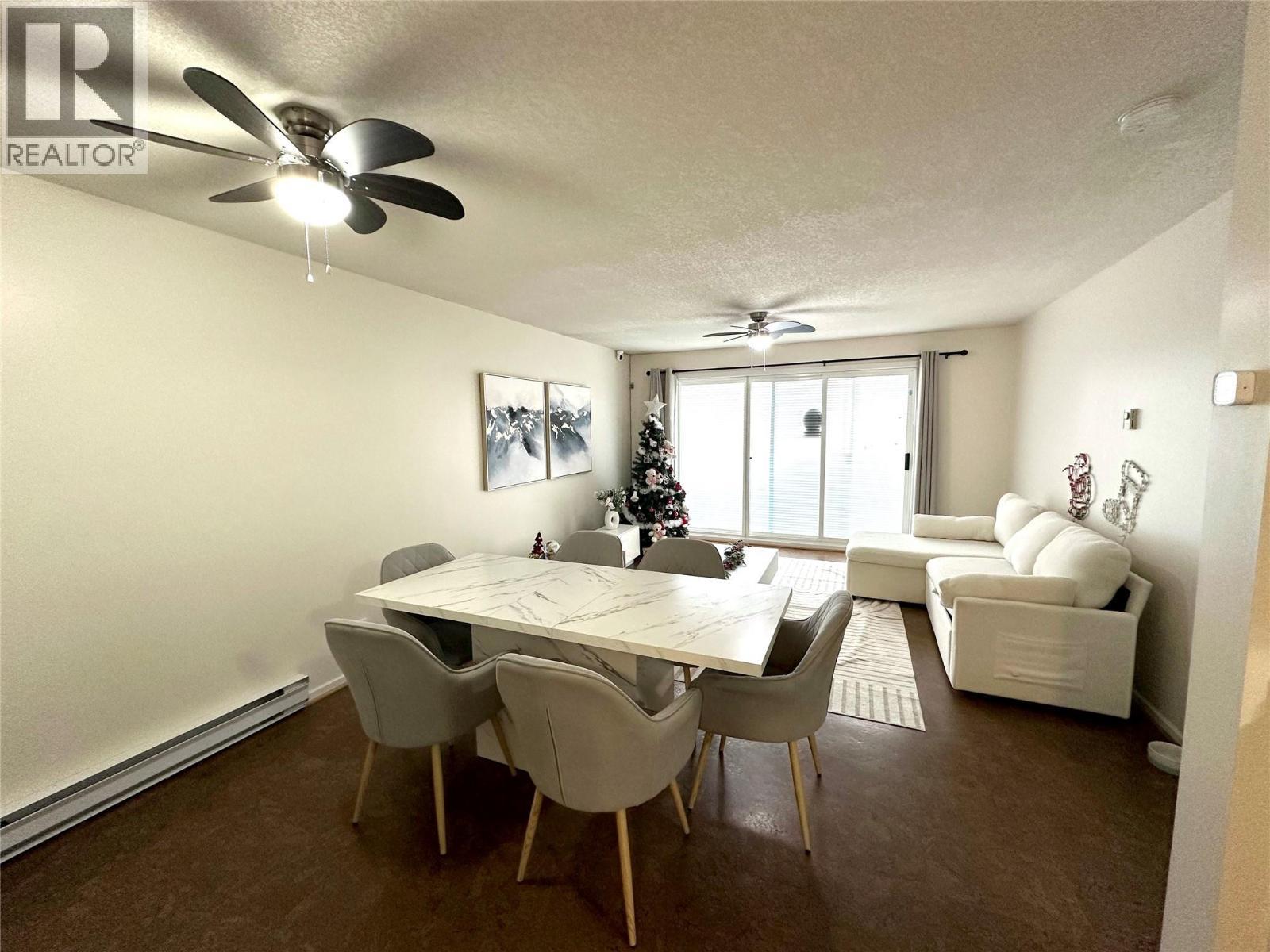 573 10Th Avenue Unit# 2, Castlegar, BC - Indoor Photo Showing Other Room