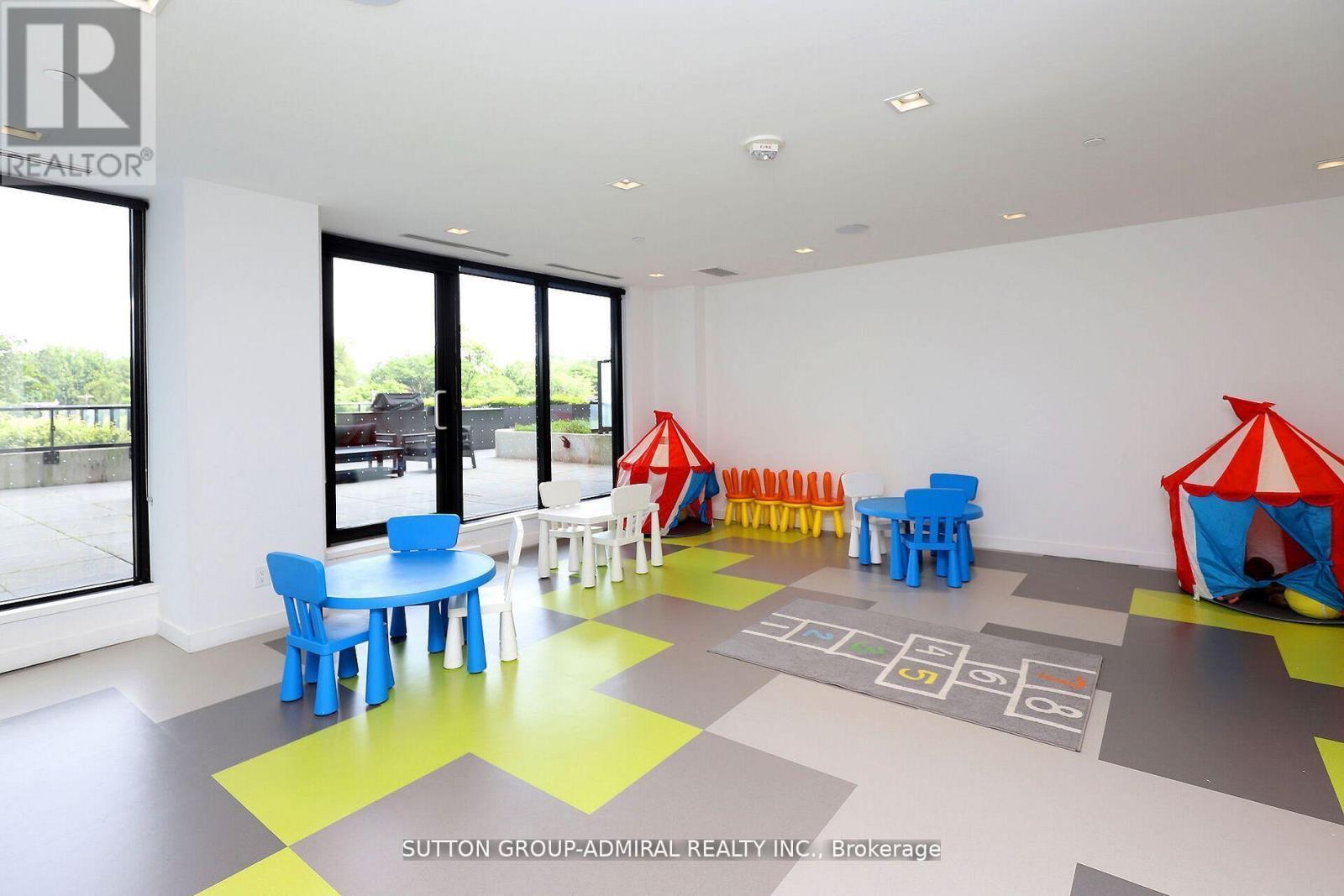 404 - 7 Smith Crescent, Toronto, ON - Indoor Photo Showing Other Room