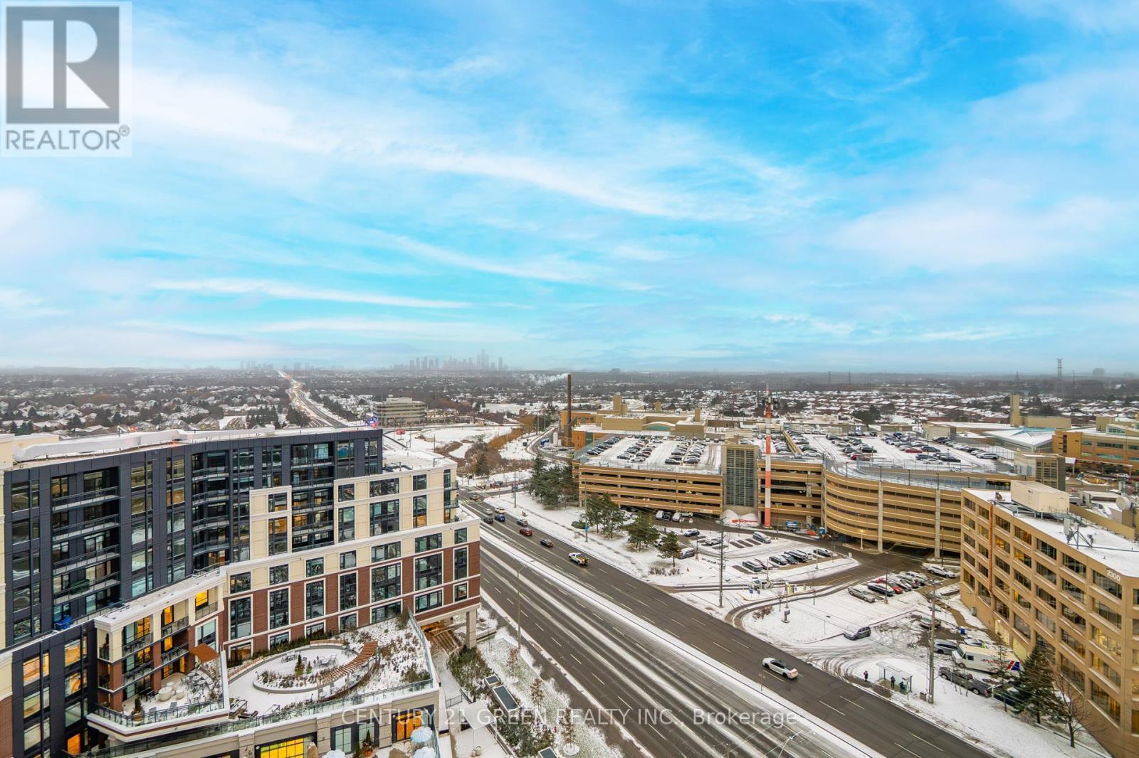 1514 - 2485 Eglinton Avenue W, Mississauga, ON - Outdoor With View