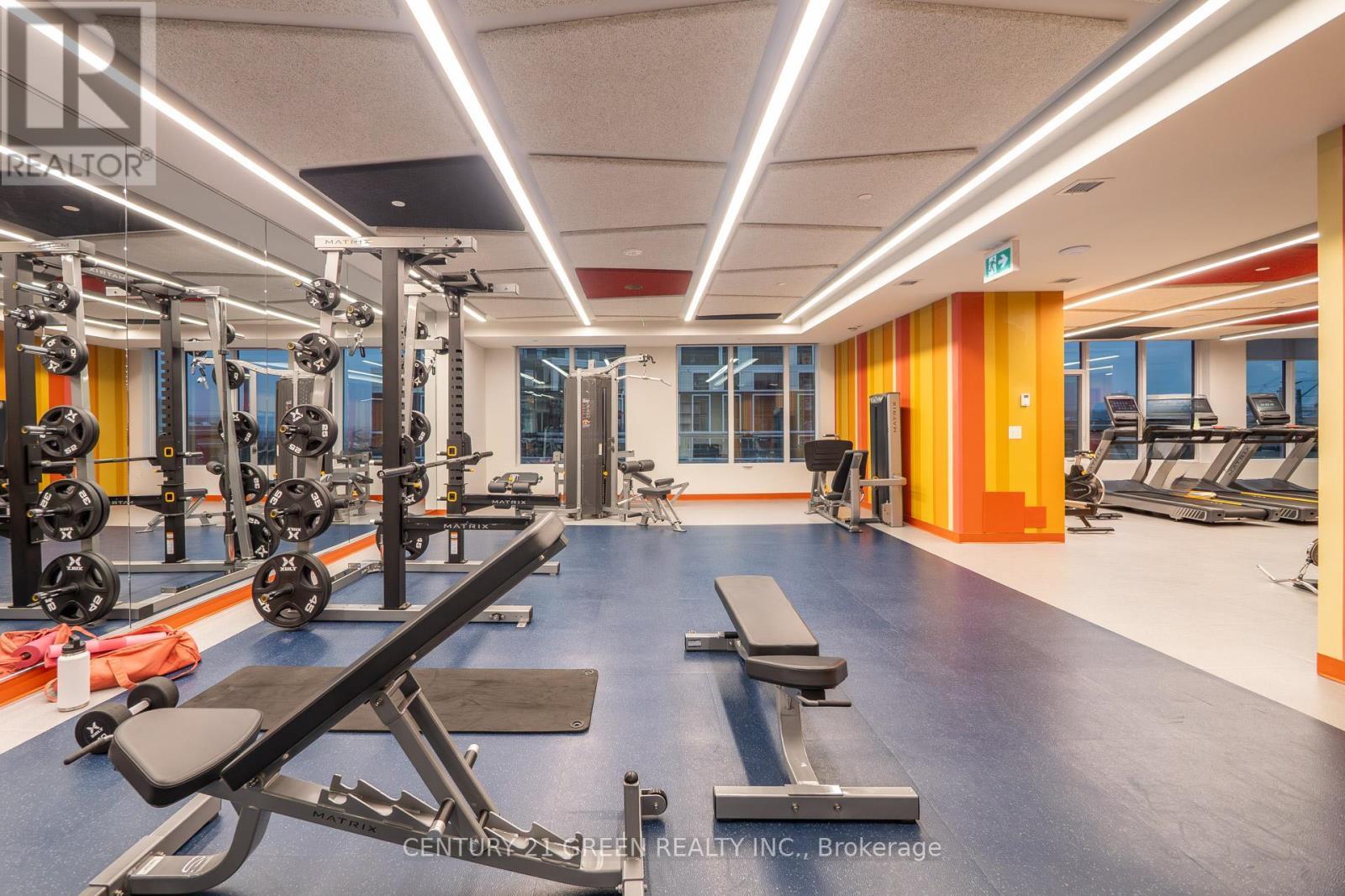 1514 - 2485 Eglinton Avenue W, Mississauga, ON - Indoor Photo Showing Gym Room