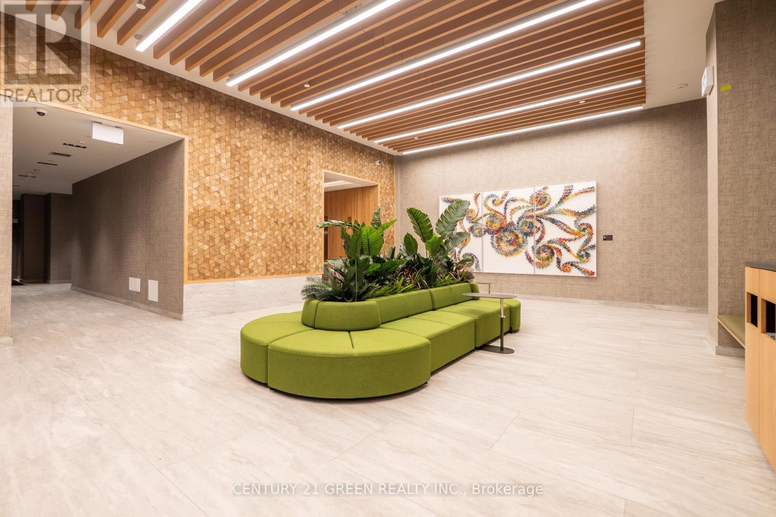 1514 - 2485 Eglinton Avenue W, Mississauga, ON - Indoor