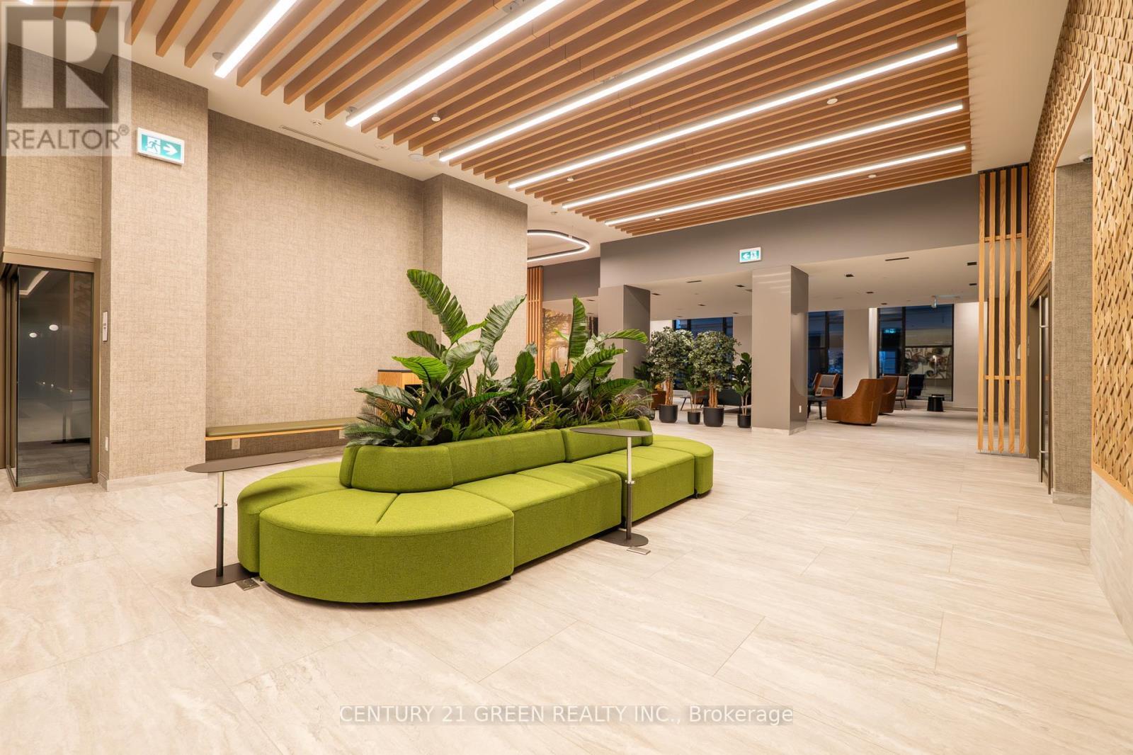 1514 - 2485 Eglinton Avenue W, Mississauga, ON - Indoor