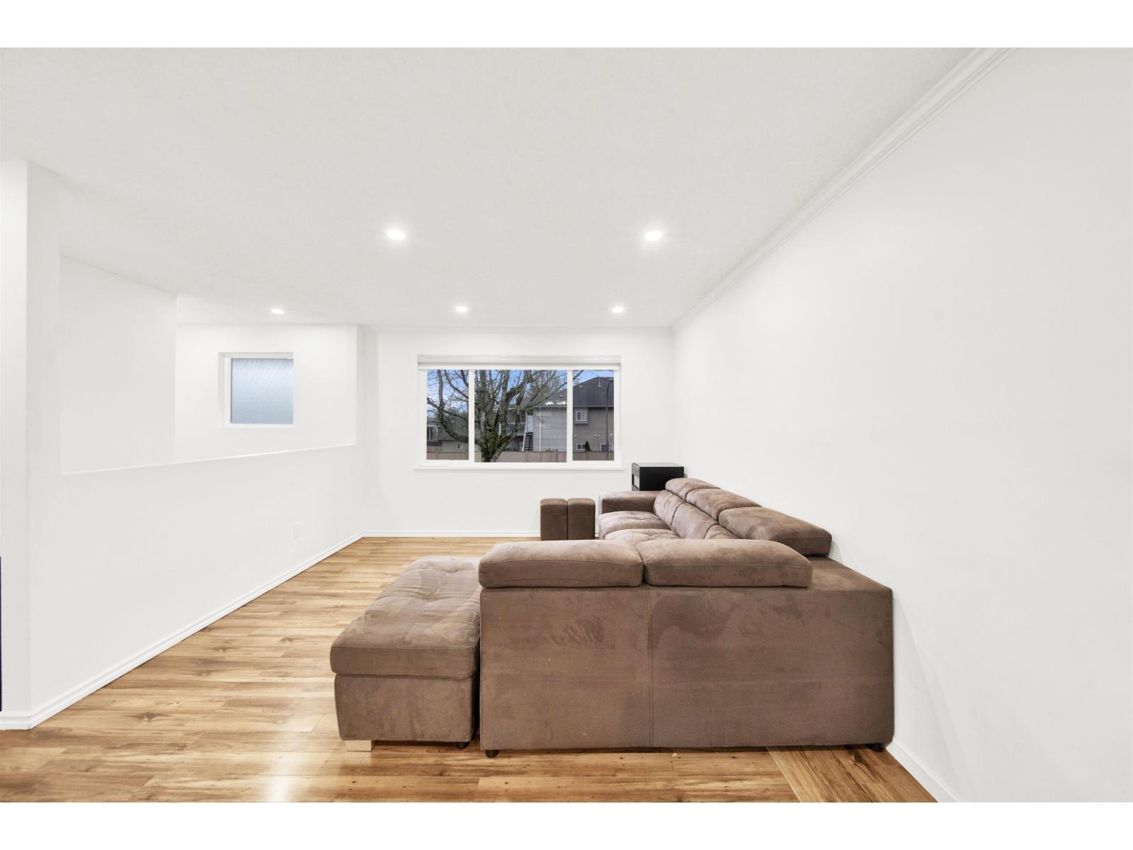 6369 173A Street, Surrey, BC - Indoor