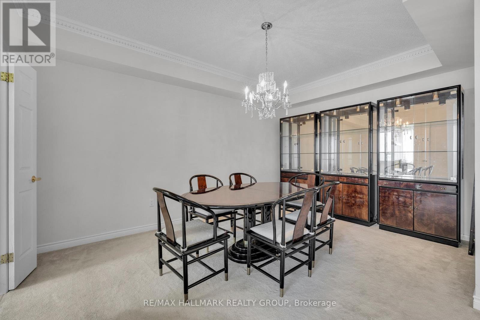 2204 - 1480 Riverside Drive, Ottawa, ON - Indoor