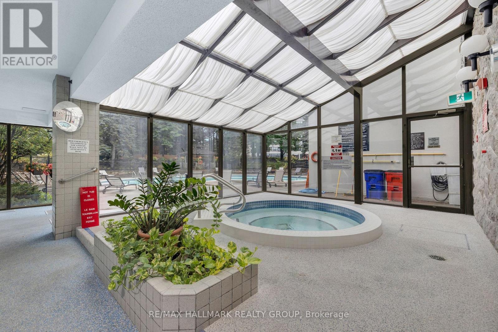 2204 - 1480 Riverside Drive, Ottawa, ON - Indoor Photo Showing Other Room