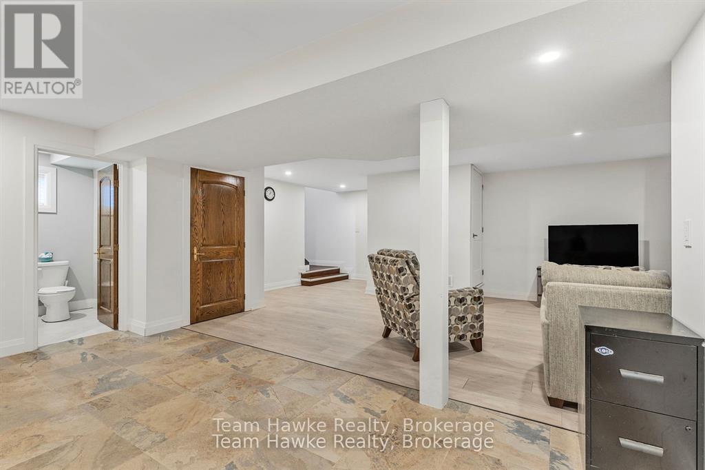 969 William Street, Midland, ON - Indoor