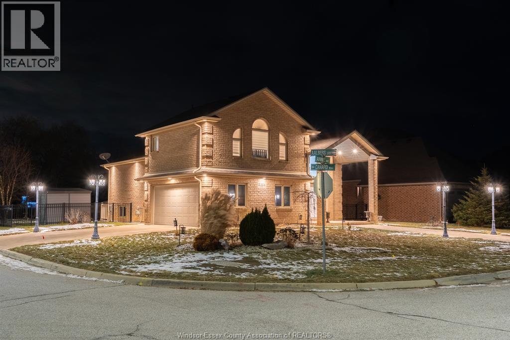 8384 Annie, Amherstburg, ON - Outdoor