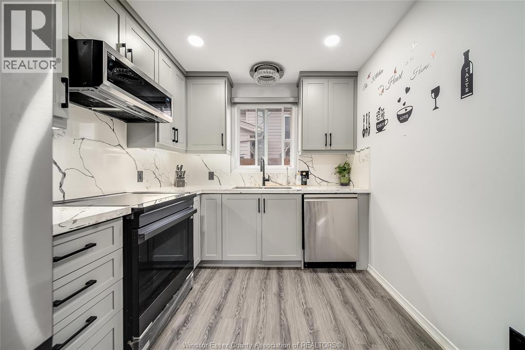 3812 Devonwood Avenue, Windsor, ON