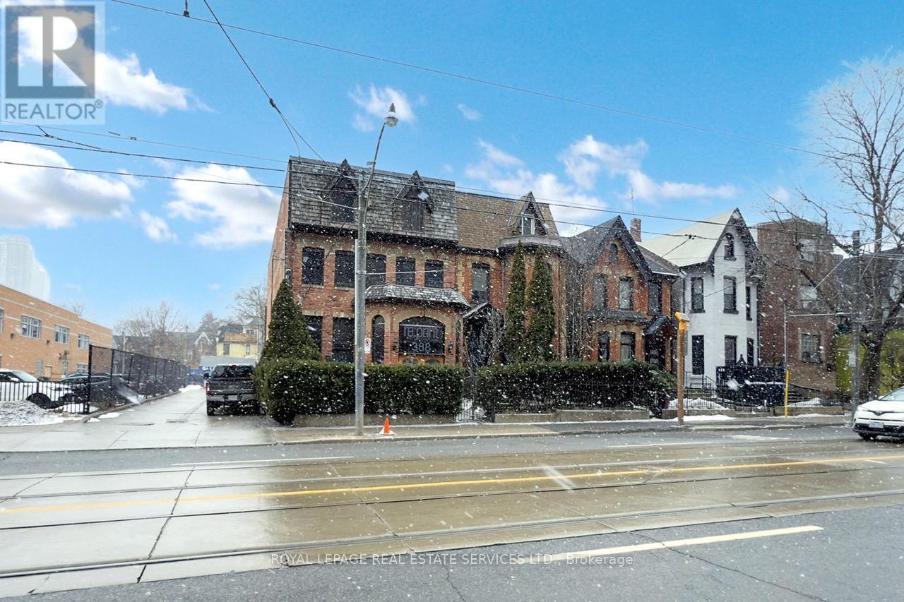 388 Parliament Street, Toronto, ON