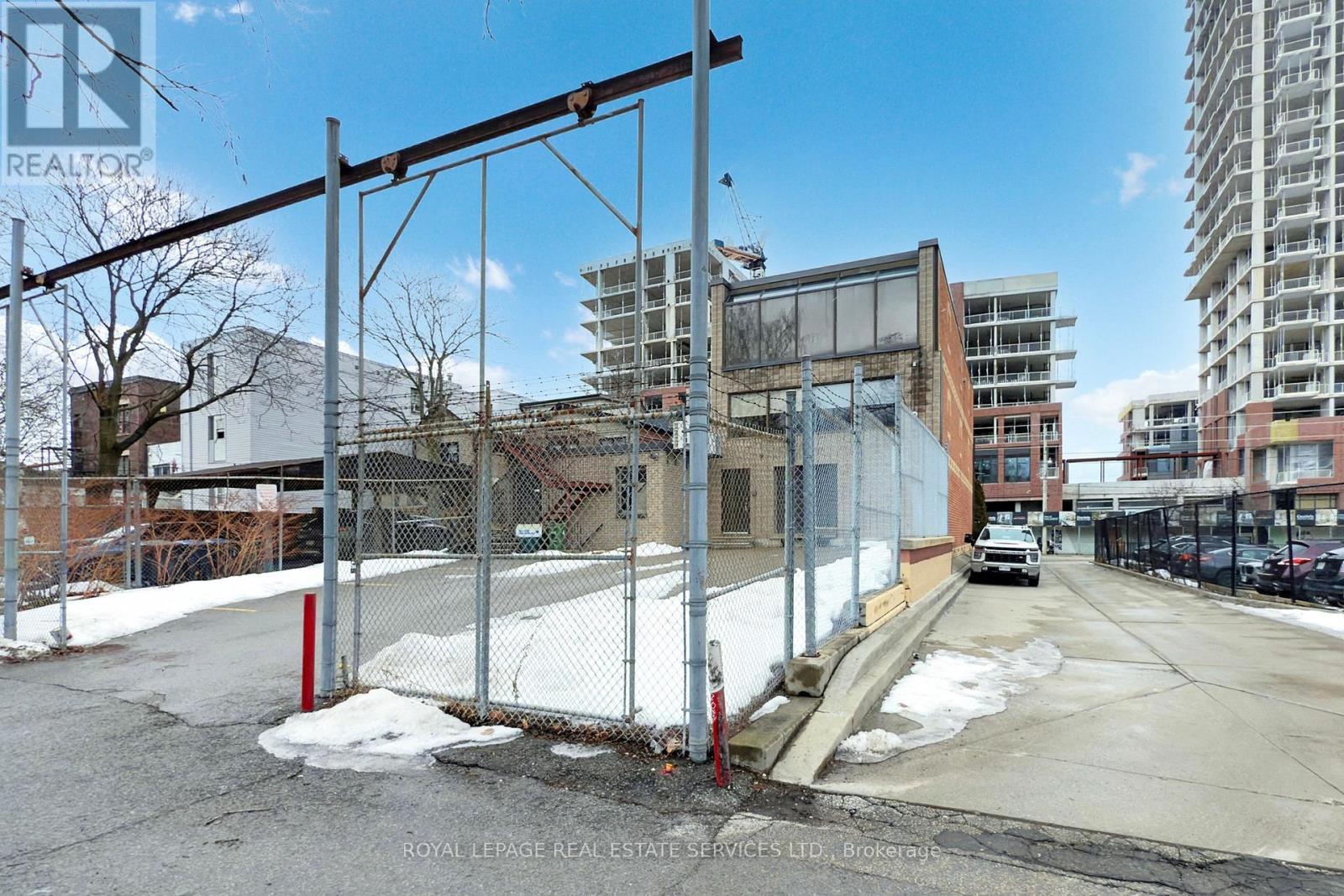 388 Parliament Street, Toronto, ON