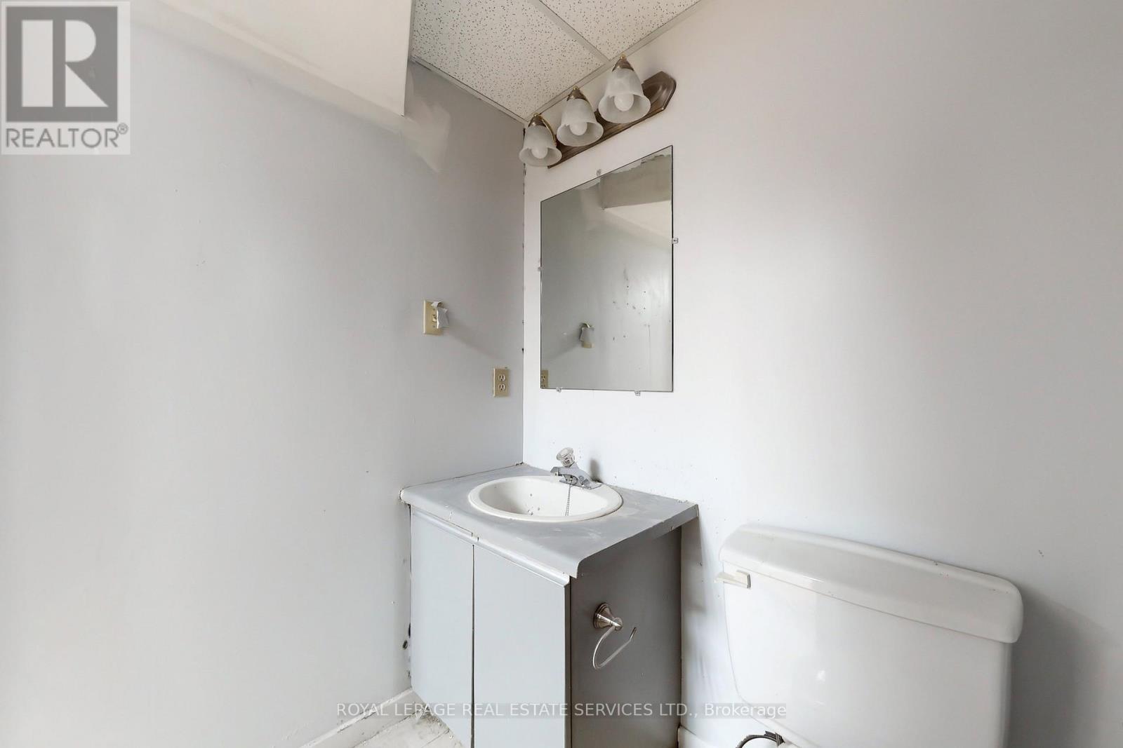 388 Parliament Street, Toronto, ON