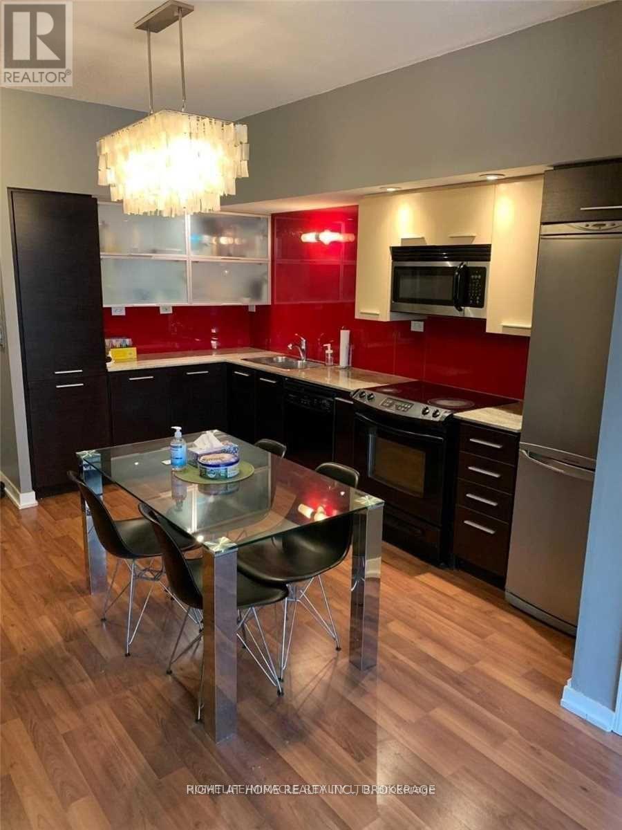 707 - 8 Telegram Mews, Toronto, ON - Indoor Photo Showing Dining Room