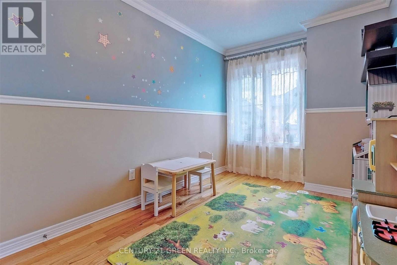 21 Cedar Lake Crescent, Brampton, ON - Indoor