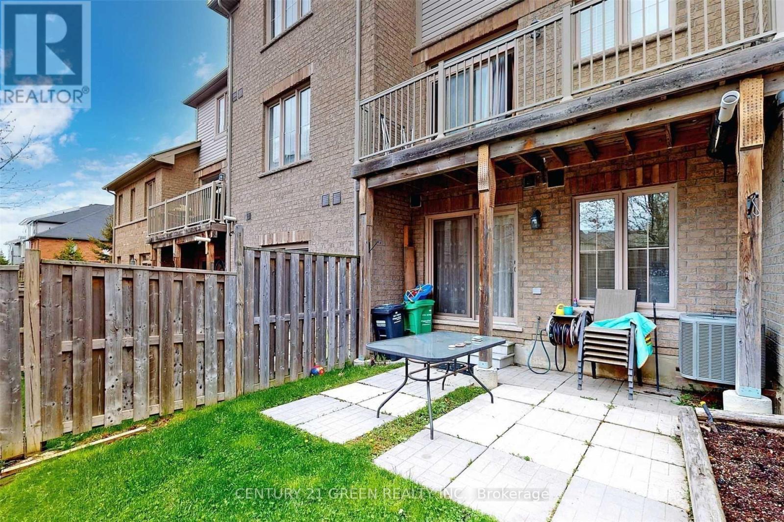 21 Cedar Lake Crescent, Brampton, ON - Outdoor With Exterior