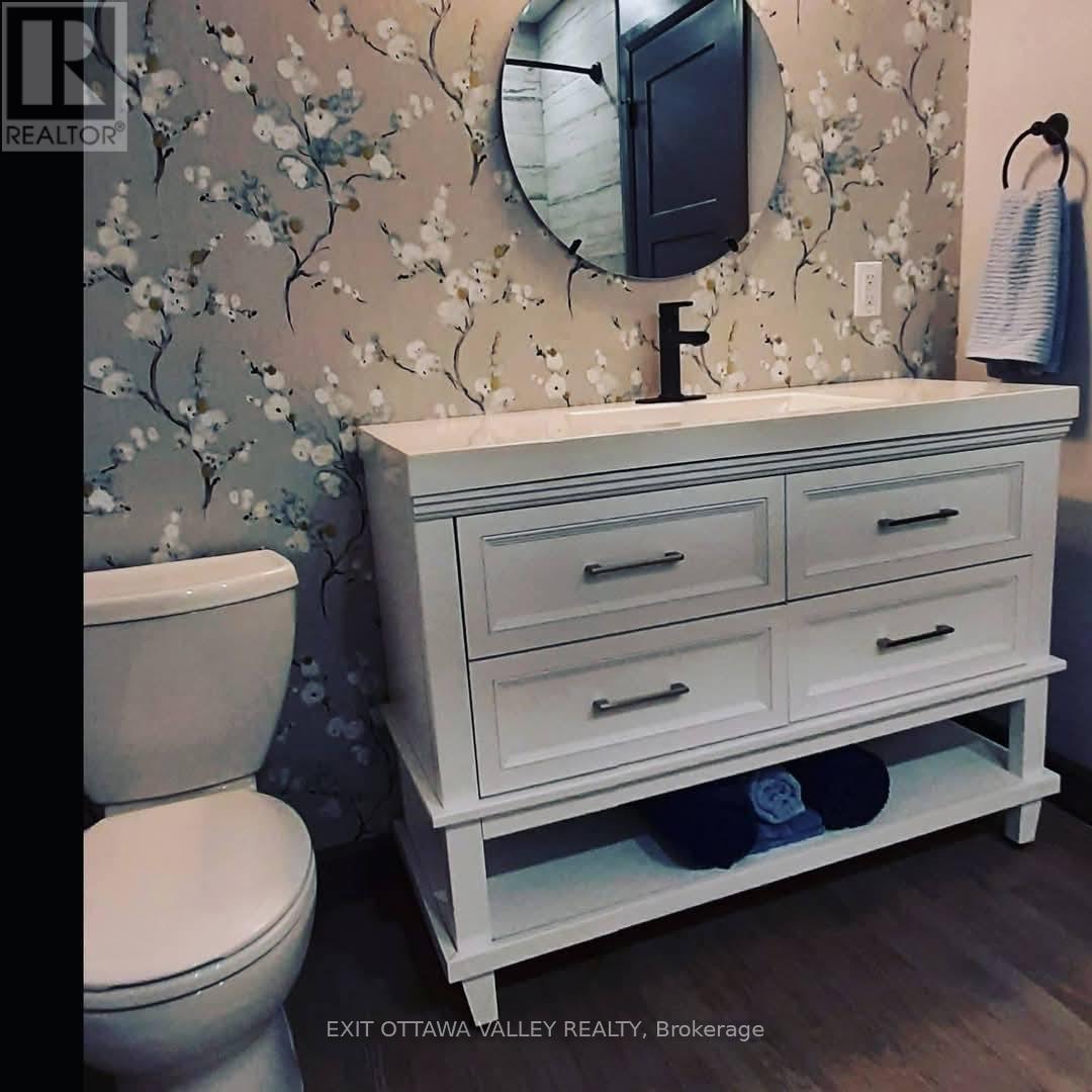 1485 Rapid Road, Whitewater Region, ON - Indoor Photo Showing Bathroom