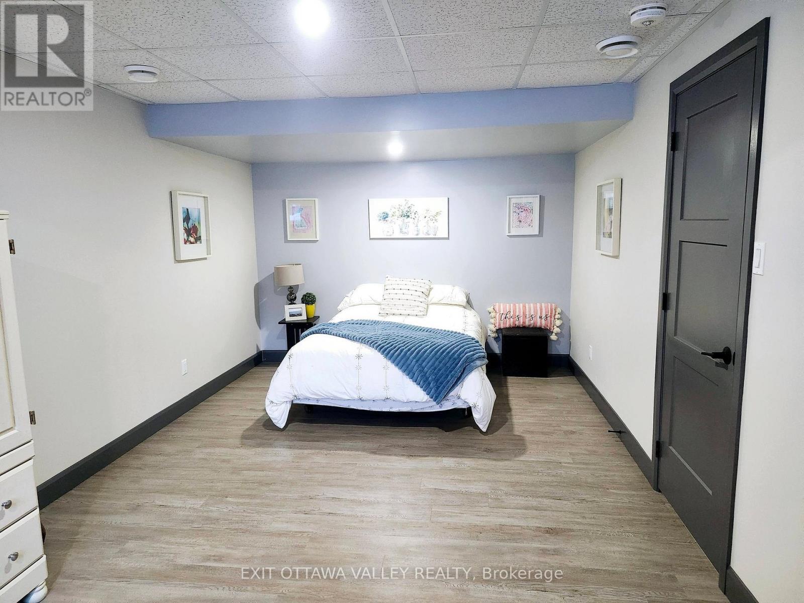 3rd Bedroom - 1485 Rapid Road, Whitewater Region, ON - Indoor Photo Showing Bedroom