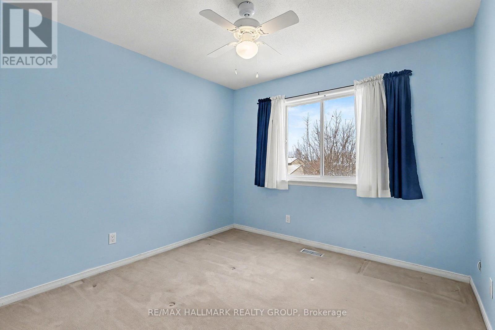 1690 Jobin Crescent, Ottawa, ON - Indoor Photo Showing Other Room