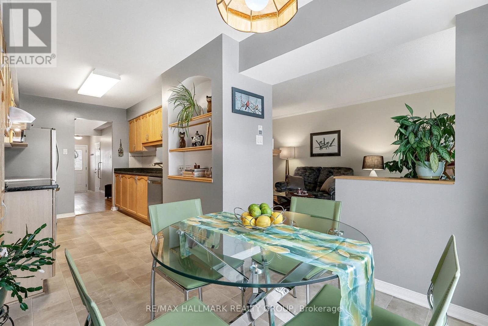 1690 Jobin Crescent, Ottawa, ON - Indoor Photo Showing Dining Room