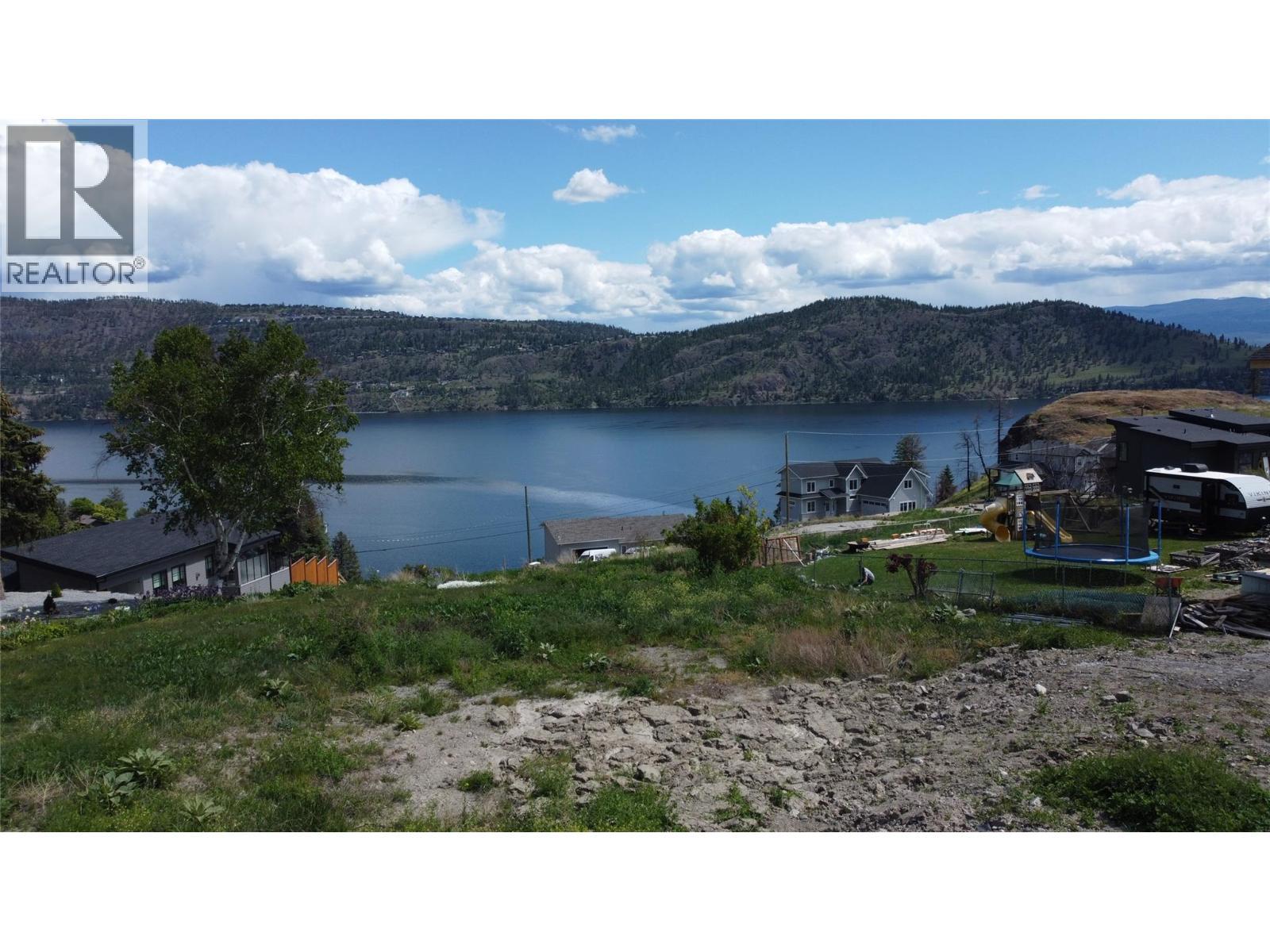 131 Westside N Road, Kelowna, BC