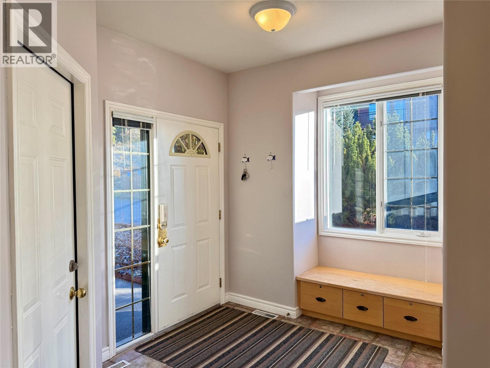 5201 Fairway Drive Unit# 704, Fairmont Hot Springs, BC - Indoor Photo Showing Other Room