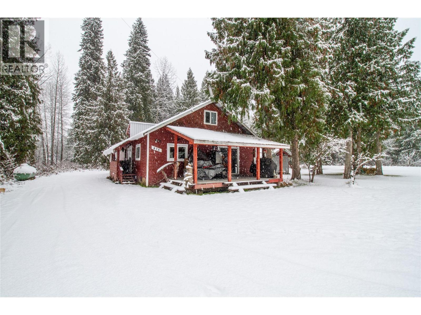 475 Westside Road, Trout Lake, BC - Outdoor