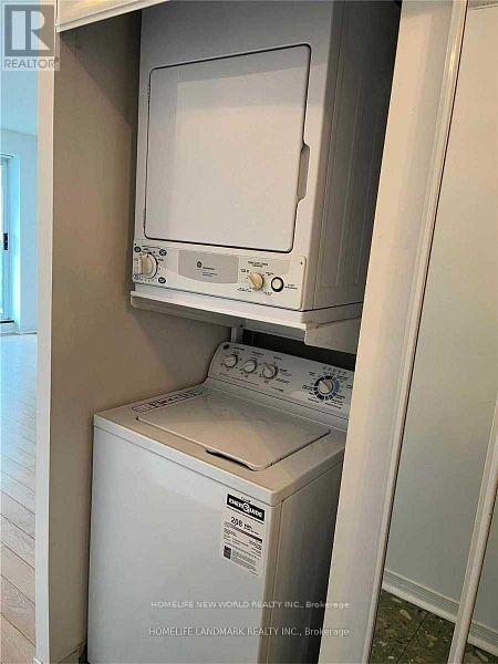 710 - 26 Olive Avenue, Toronto, ON - Indoor Photo Showing Laundry Room