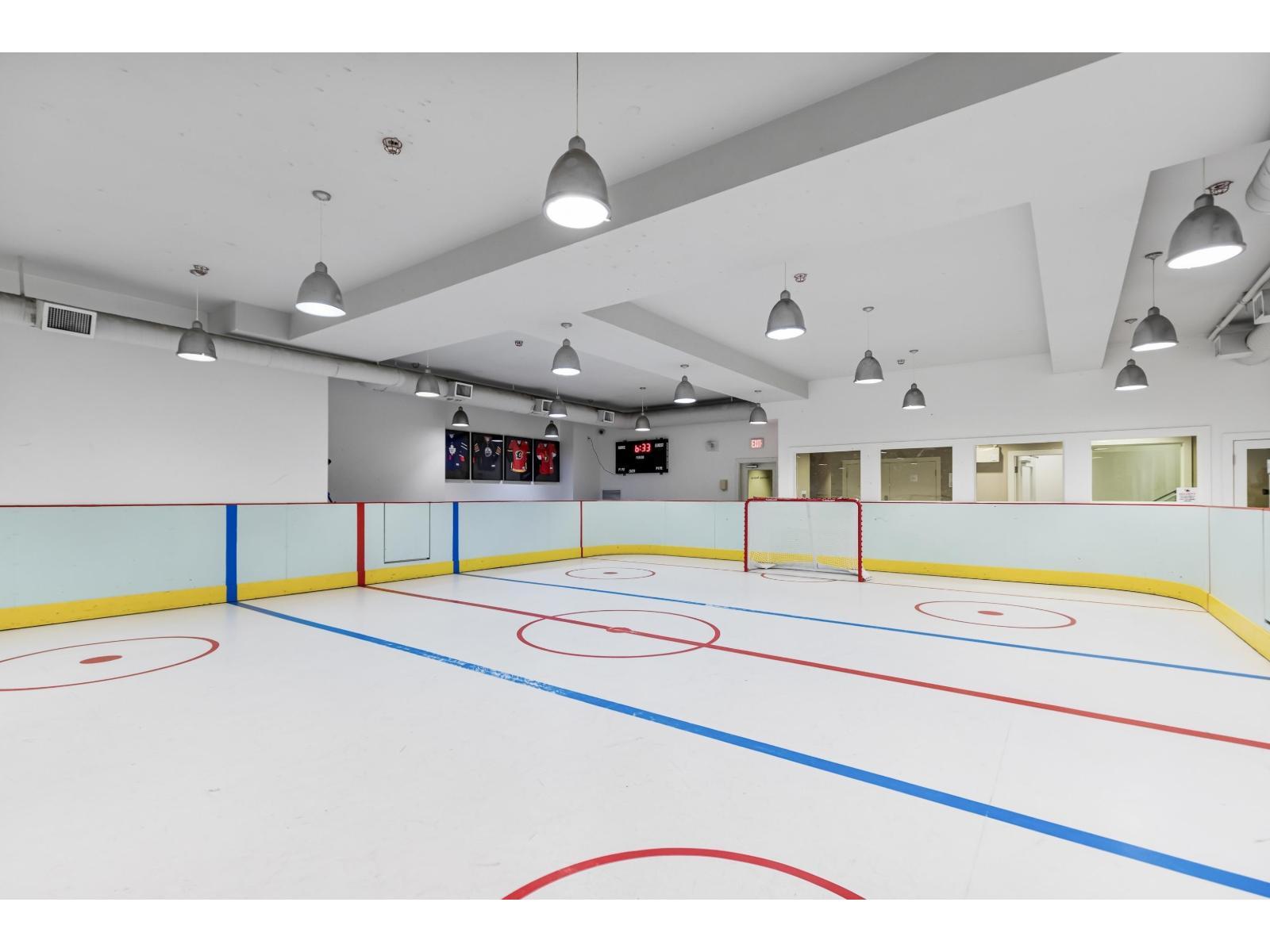 53 2450 161A Street, Surrey, BC - Indoor