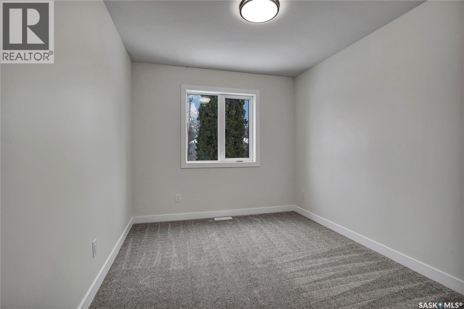 1401 Cairns Avenue, Saskatoon, SK - Indoor Photo Showing Other Room