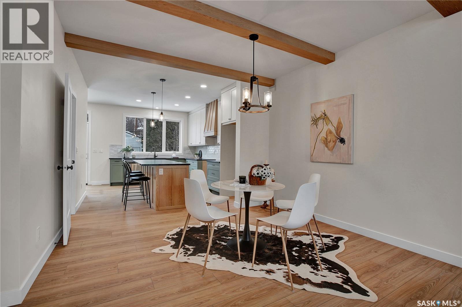 1401 Cairns Avenue, Saskatoon, SK - Indoor Photo Showing Dining Room