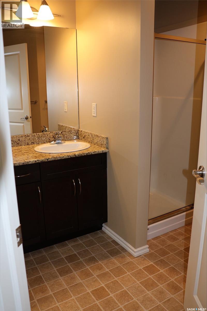 410 615 Lynd Crescent, Saskatoon, SK - Indoor Photo Showing Bathroom