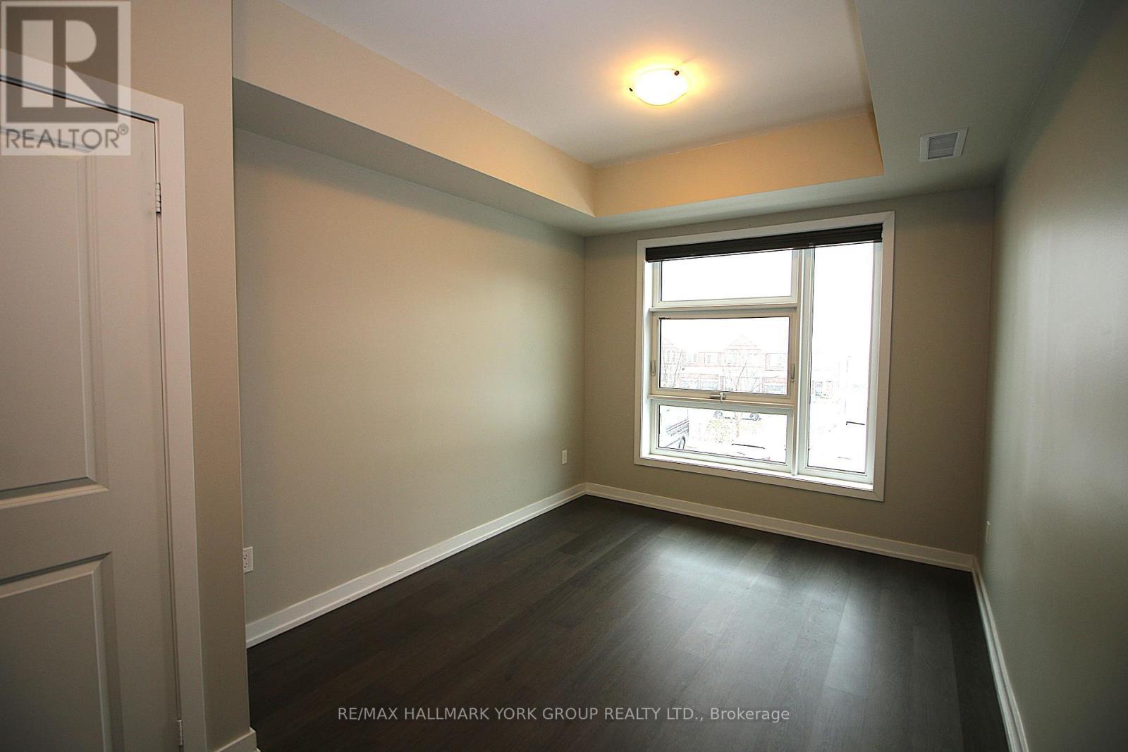 225 - 555 William Graham Drive, Aurora, ON - Indoor Photo Showing Other Room