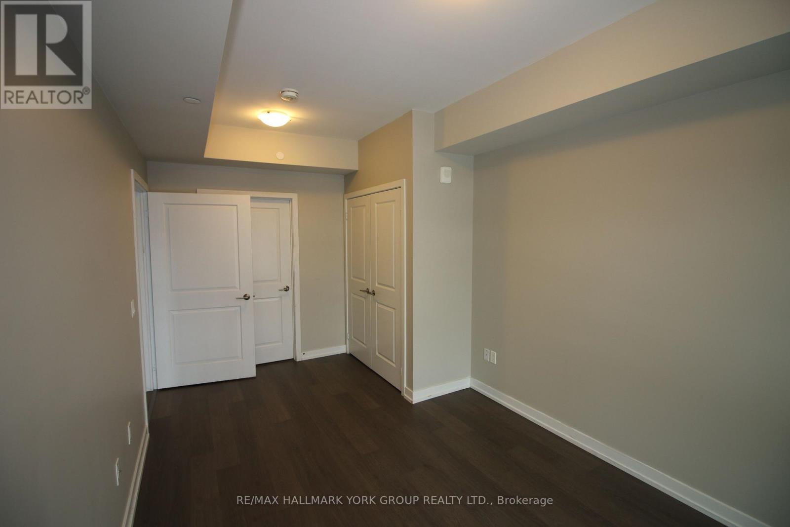 225 - 555 William Graham Drive, Aurora, ON - Indoor Photo Showing Other Room