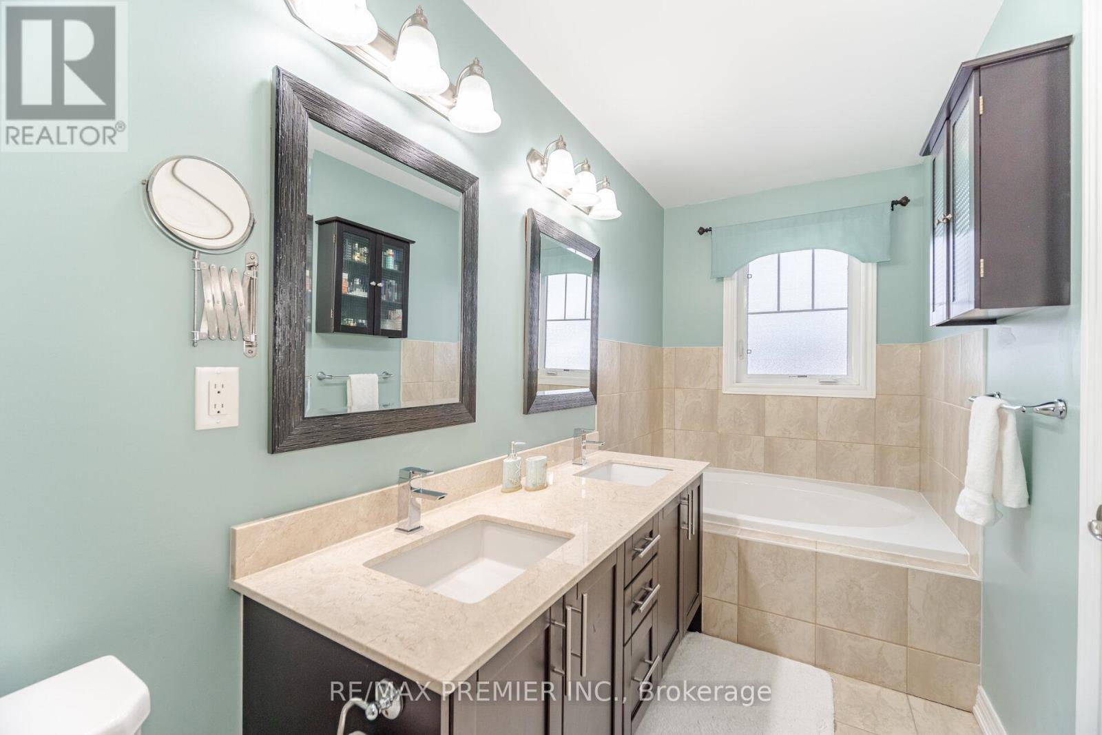 12631 Kennedy Road, Caledon, ON - Indoor Photo Showing Bathroom