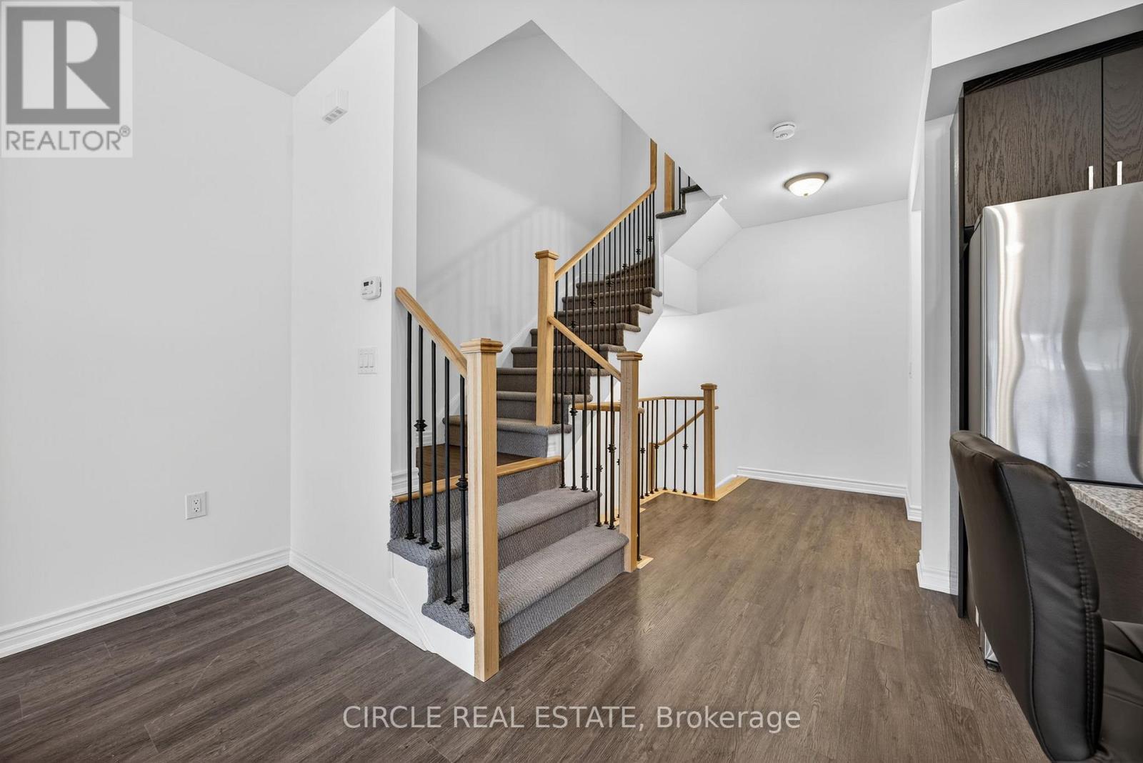 6 Wyn Wood Lane, Orillia, ON - Indoor Photo Showing Other Room